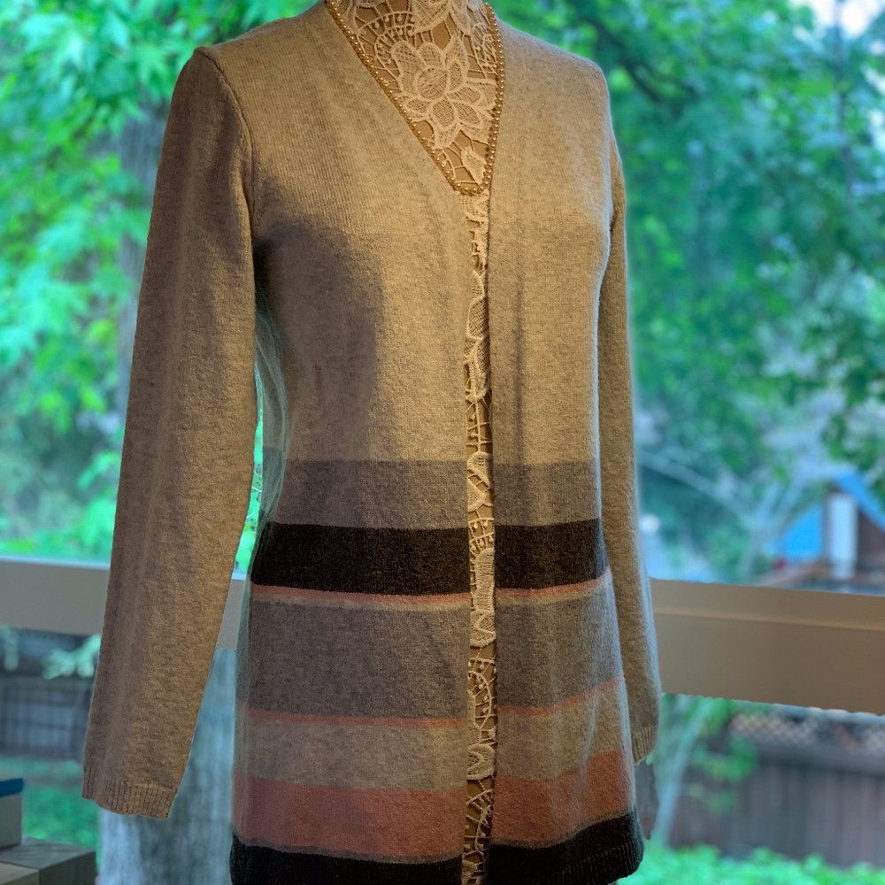Long Cardigan size M NWOT